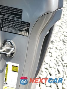 Zdjęcie 12 z 14 samochodu: 2013 PORSCHE BOXSTER VIN:WP0CA2A81DS114853 - miniatura