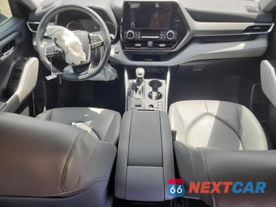 Zdjęcie 8 z 13 samochodu: 2023 TOYOTA HIGHLANDER L VIN:5TDKDRAHXPS527010 - miniatura