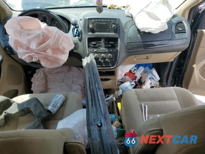 Zdjęcie 8 z 15 samochodu: 2016 DODGE GRAND CARAVAN SE VIN:2C4RDGBG3GR101774 - miniatura
