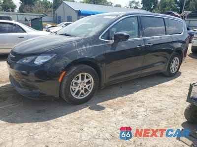 2023 CHRYSLER VOYAGER LX 2C4RC1CG6PR597216 - główne zdjęcie licytacji z USA - miniatura