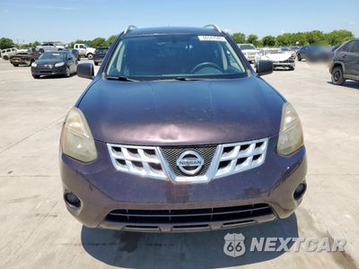 Piąte zdjęcie samochodu w środku: 2015 NISSAN ROGUE SELECT S VIN:JN8AS5MT5FW164872 - miniatura