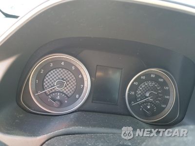 Zdjęcie 9 z 14 samochodu: 2020 HYUNDAI ELANTRA SEL VIN:5NPD84LF6LH624796 - miniatura