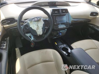 Zdjęcie 8 z 15 samochodu: 2022 TOYOTA PRIUS LE VIN:JTDL9MFU8N3033869 - miniatura