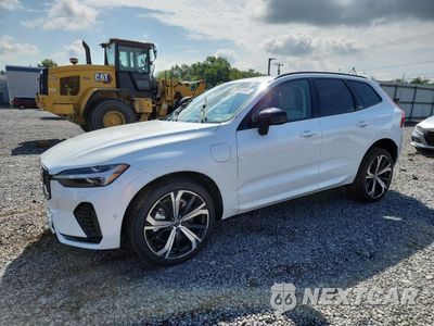 2025 VOLVO XC60 ULTRA YV4H60RM3S1056709 - główne zdjęcie licytacji z USA - miniatura