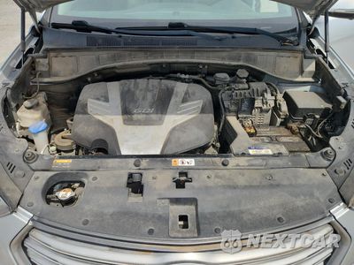 Zdjęcie 12 z 13 samochodu: 2017 HYUNDAI SANTA FE SE ULTIMATE VIN:KM8SR4HF8HU180777 - miniatura