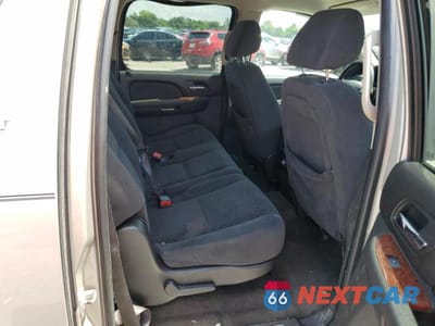 Zdjęcie 11 z 13 samochodu: 2007 CHEVROLET SUBURBAN C1500 VIN:3GNFC16JX7G132980 - miniatura