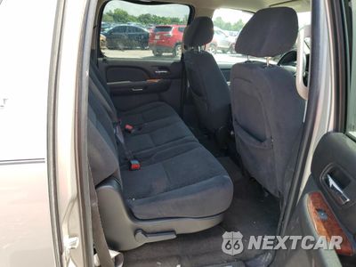 Zdjęcie 11 z 15 samochodu: 2007 CHEVROLET SUBURBAN C1500 VIN:3GNFC16JX7G132980 - miniatura