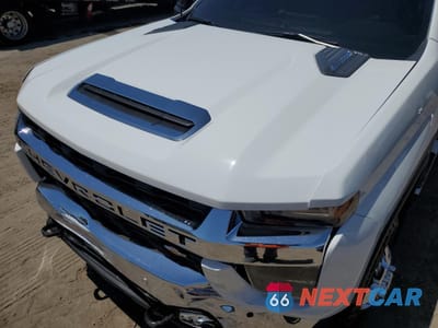 Zdjęcie 11 z 12 samochodu: 2021 CHEVROLET SILVERADO K3500 LT VIN:1GC4YTEY2MF152276 - miniatura