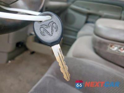 Zdjęcie 6 z 10 samochodu: 2004 DODGE RAM 3500 ST VIN:3D7MA48C54G144705 - miniatura