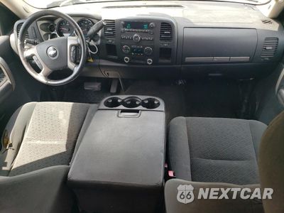 Zdjęcie 8 z 12 samochodu: 2008 CHEVROLET SILVERADO C1500 VIN:2GCEC190881220394 - miniatura