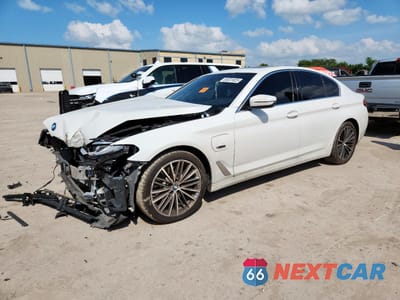 2023 BMW 530E WBA13AG05PCL84810 - główne zdjęcie licytacji z USA - miniatura