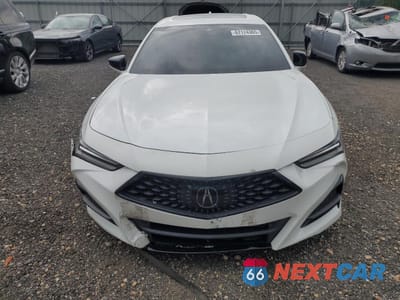 Piąte zdjęcie samochodu w środku: 2023 ACURA TLX TECH A VIN:19UUB5F58PA001298 - miniatura