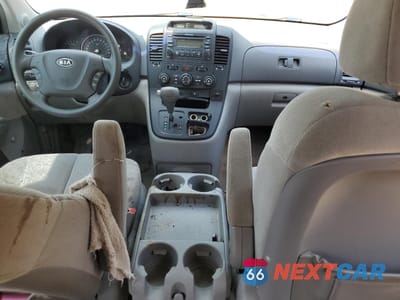Zdjęcie 8 z 14 samochodu: 2006 KIA SEDONA EX VIN:KNDMB233066065949 - miniatura