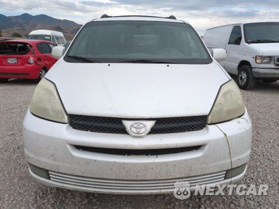 Piąte zdjęcie samochodu w środku: 2004 TOYOTA SIENNA XLE VIN:5TDZA22C24S076278 - miniatura