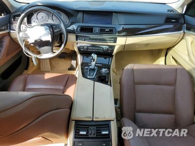 Zdjęcie 8 z 13 samochodu: 2013 BMW 528 XI VIN:WBAXH5C53DD111701 - miniatura