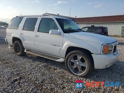 Czwarte zdjęcie samochodu z boku: 2000 CADILLAC ESCALADE LUXURY VIN:1GYEK63R5YR203660 - miniatura