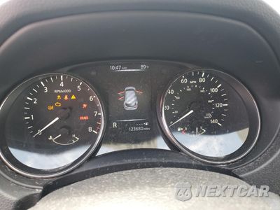Zdjęcie 9 z 15 samochodu: 2017 NISSAN ROGUE SPORT S VIN:JN1BJ1CP5HW004612 - miniatura