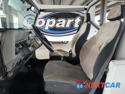 Zdjęcie 7 z 13 samochodu: 1990 JEEP WRANGLER / YJ VIN:2J4FY29T1LJ548250 - miniatura