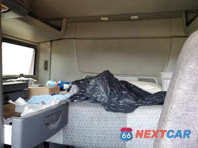 Zdjęcie 6 z 10 samochodu: 2016 INTERNATIONAL PROSTAR SEMI TRUCK VIN:3HSDJAPR7GN221967 - miniatura