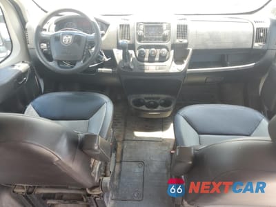 Zdjęcie 8 z 13 samochodu: 2016 RAM PROMASTER 2500 2500 HIGH VIN:3C6TRVDG1EE127546 - miniatura