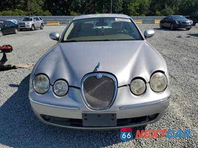 Piąte zdjęcie samochodu w środku: 2006 JAGUAR S-TYPE 4.2 VIN:SAJWA01B86HN54938 - miniatura