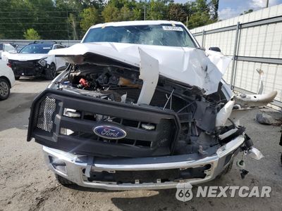 Piąte zdjęcie samochodu w środku: 2015 FORD F150 SUPER CAB VIN:1FTFX1EF6FKE11408 - miniatura