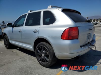 Drugie zdjęcie samochodu z przodu: 2005 PORSCHE CAYENNE VIN:WP1AA29P25LA23054 - miniatura