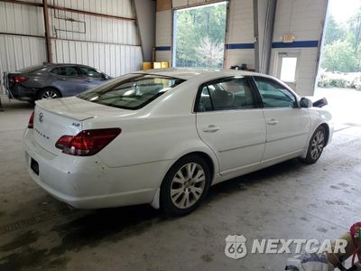 Trzecie zdjęcie samochodu z tyłu: 2010 TOYOTA AVALON XL VIN:4T1BK3DBXAU352945 - miniatura
