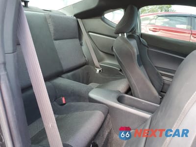 Zdjęcie 10 z 12 samochodu: 2017 TOYOTA 86 BASE VIN:JF1ZNAA12H8702507 - miniatura
