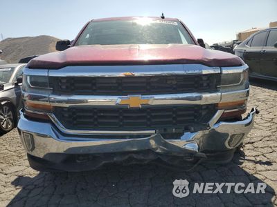 Piąte zdjęcie samochodu w środku: 2017 CHEVROLET SILVERADO K1500 LT VIN:3GCUKREC5HG137851 - miniatura
