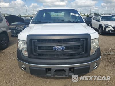 Piąte zdjęcie samochodu w środku: 2014 FORD F150 VIN:1FTMF1CM4EKE73576 - miniatura