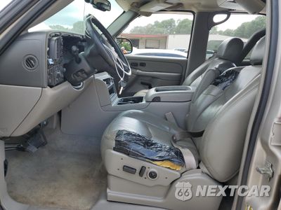 Zdjęcie 7 z 14 samochodu: 2005 CHEVROLET TAHOE K1500 VIN:1GNEK13T25R210234 - miniatura