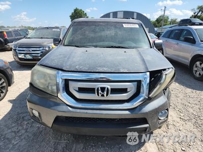 Piąte zdjęcie samochodu w środku: 2011 HONDA PILOT EXL VIN:5FNYF3H55BB024009 - miniatura