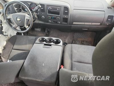 Zdjęcie 8 z 14 samochodu: 2013 CHEVROLET SILVERADO K1500 LT VIN:1GCRKSE76DZ326552 - miniatura