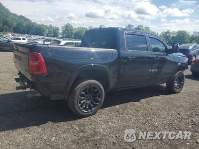 Trzecie zdjęcie samochodu z tyłu: 2025 RAM 1500 LIMITED VIN:1C6SRFHP5SN618981 - miniatura