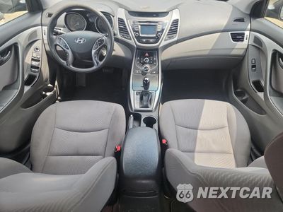Zdjęcie 8 z 12 samochodu: 2014 HYUNDAI ELANTRA SE VIN:KMHDH4AE5EU095002 - miniatura
