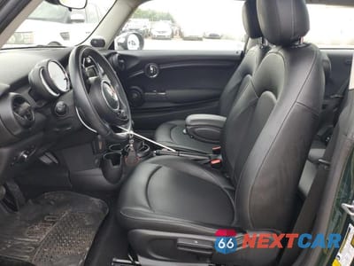 Zdjęcie 7 z 12 samochodu: 2017 MINI COOPER VIN:WMWXP5C35H3C64676 - miniatura
