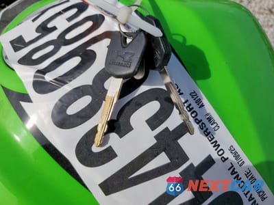 Zdjęcie 8 z 9 samochodu: 2013 KAWASAKI EX300 A VIN:JKAEX8A13DDA10122 - miniatura