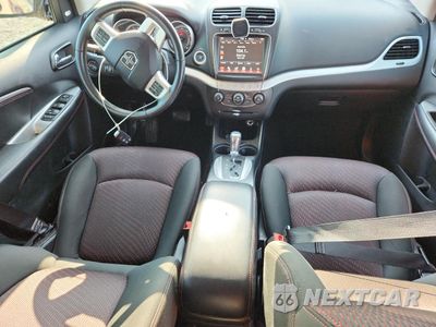 Zdjęcie 8 z 15 samochodu: 2011 DODGE JOURNEY R/T VIN:3D4PG7FG1BT540053 - miniatura