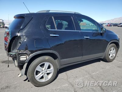 Trzecie zdjęcie samochodu z tyłu: 2019 CHEVROLET TRAX 1LT VIN:3GNCJLSB7KL161176 - miniatura