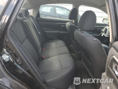 Zdjęcie 10 z 15 samochodu: 2018 NISSAN ALTIMA 2.5 VIN:1N4AL3AP4JC212236 - miniatura