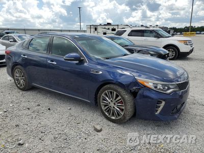 Czwarte zdjęcie samochodu z boku: 2017 KIA OPTIMA SXL VIN:5XXGV4L20HG160443 - miniatura