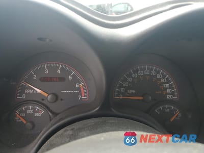 Zdjęcie 9 z 15 samochodu: 2001 PONTIAC GRAND AM SE1 VIN:1G2NF52T71C210737 - miniatura