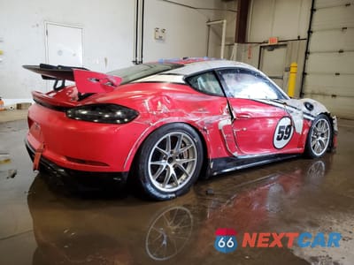 Trzecie zdjęcie samochodu z tyłu: 2020 PORSCHE CAYMAN GT4 VIN:WP0ZZZ98ZLK299704 - miniatura