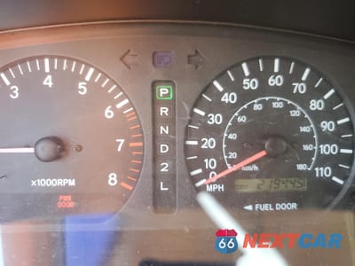 Zdjęcie 9 z 13 samochodu: 2000 TOYOTA SIENNA LE VIN:4T3ZF13C5YU277803 - miniatura