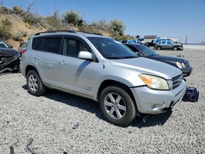 Czwarte zdjęcie samochodu z boku: 2007 TOYOTA RAV4 LIMITED VIN:JTMBD31V575064556 - miniatura