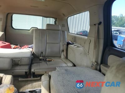 Zdjęcie 19 z 26 samochodu: 2010 GMC YUKON XL DENALI VIN:1GKUKMEF3AR151142 - miniatura