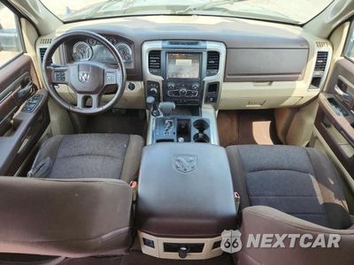 Zdjęcie 8 z 12 samochodu: 2013 RAM 1500 SLT VIN:1C6RR7LT6DS642445 - miniatura
