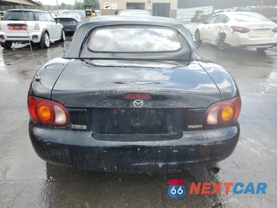 Zdjęcie 6 z 12 samochodu: 1999 MAZDA MX-5 MIATA VIN:JM1NB3533X0109213 - miniatura