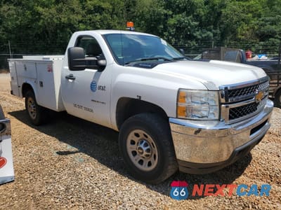 Czwarte zdjęcie samochodu z boku: 2014 CHEVROLET SILVERADO C3500 VIN:1GB3CZCG5EF156738 - miniatura